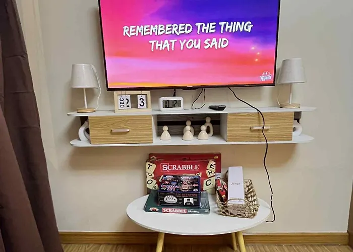 Cozy Corner Staycation Apartahotel Manila